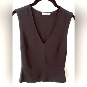 Alc v neck sleeveless top
